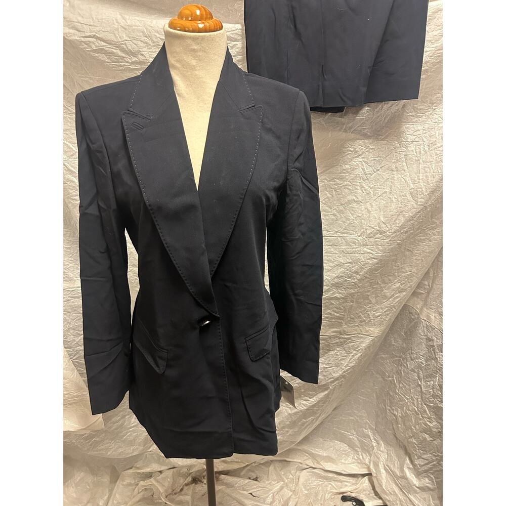 Carmen Marc Valvo Women's Black Beaded Blazer and Skirt Set, Size 6